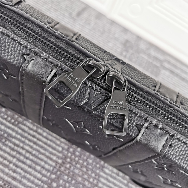 ルイヴィトンバッグ角部分ディテール